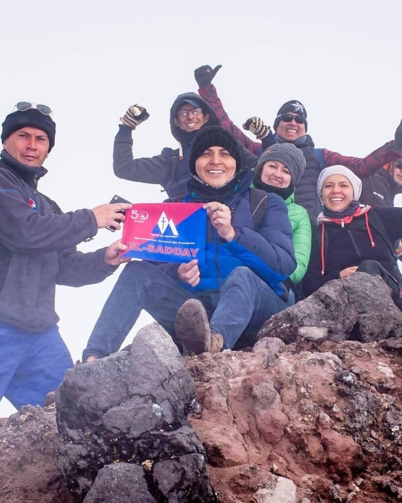 485957952_1745178936041543_6761364152651014895_n-ig-portrait-1080-1350 (1)