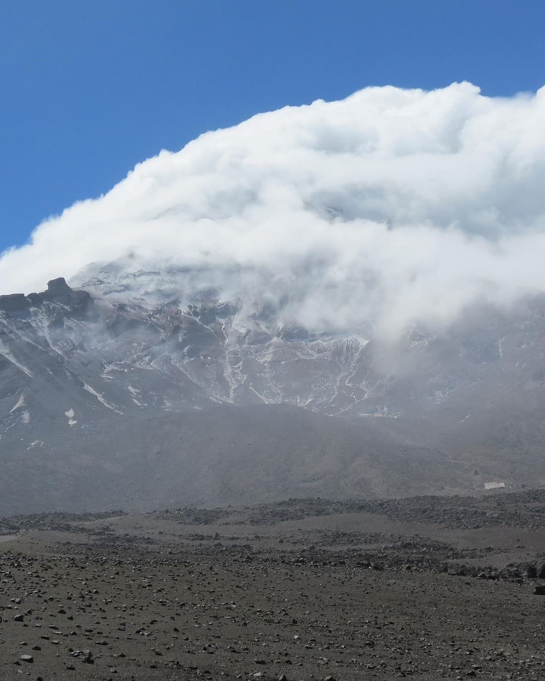 chimborazo-256007_1920-ig-portrait-1080-1350 (1)